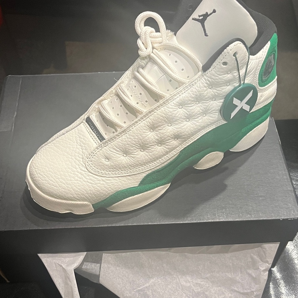 NEW Jordan 13 Retro Sneakers
